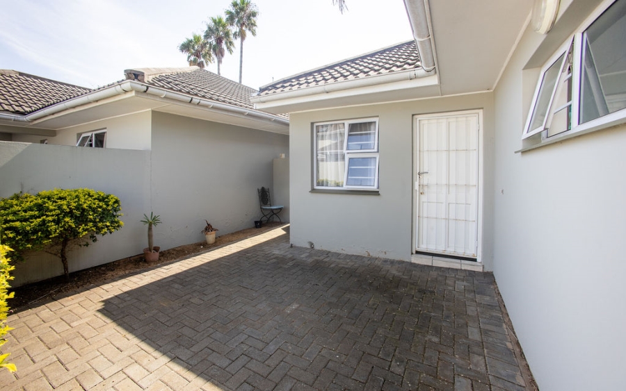 1 Bedroom Property for Sale in Nahoon Eastern Cape